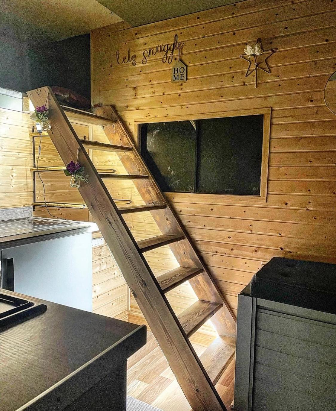 Tenda mewah North Yorkshire Horse Box *